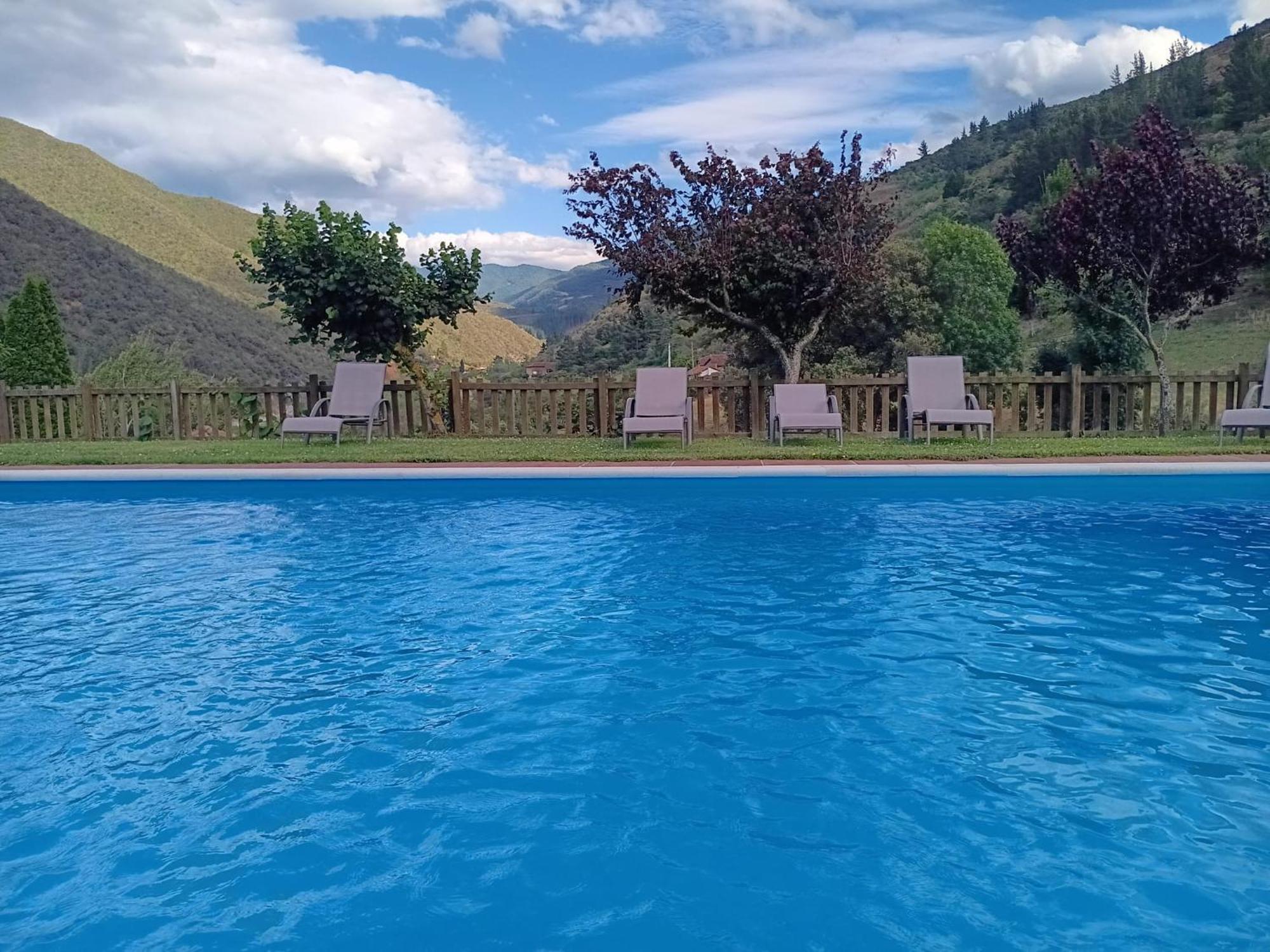 Apartamentos Calm & Nature - Adults Only Cabezón de Liébana エクステリア 写真