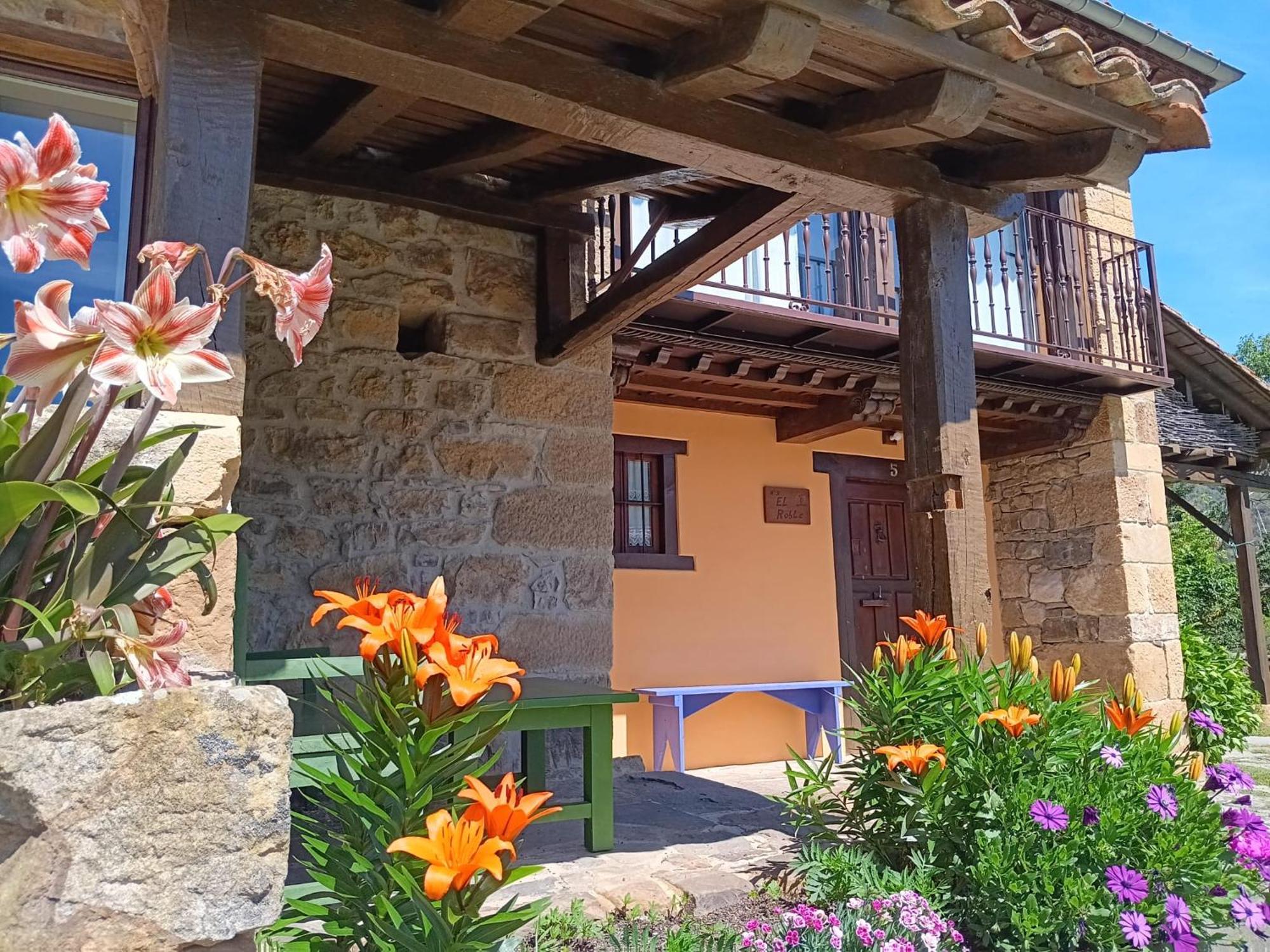 Apartamentos Calm & Nature - Adults Only Cabezón de Liébana エクステリア 写真